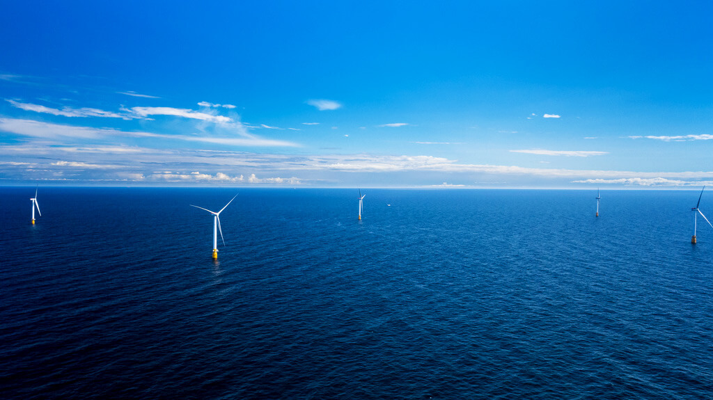 Sea Wind Turbines