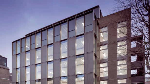 Low carbon workplace building
