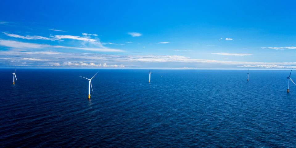 Sea Wind Turbines