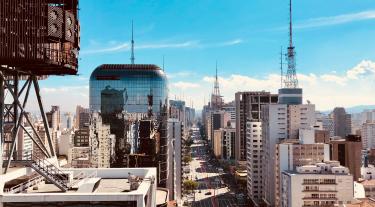 Sao Paulo, photo by Joao Tzanno (Unsplash)